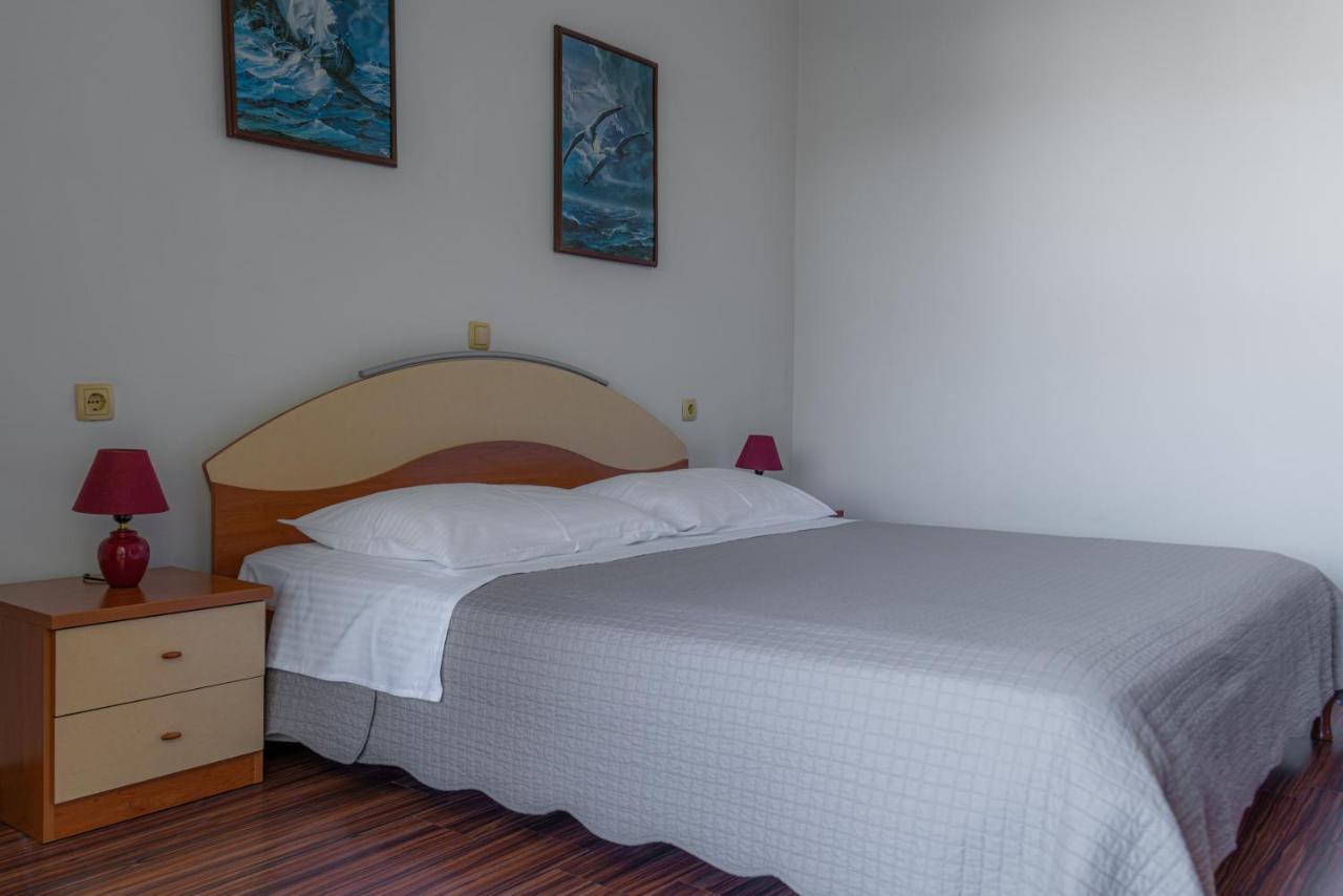 Apartments Kim Раб Экстерьер фото